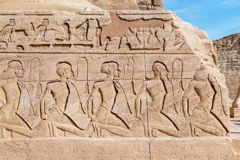 Abu Simbel Temples paintings