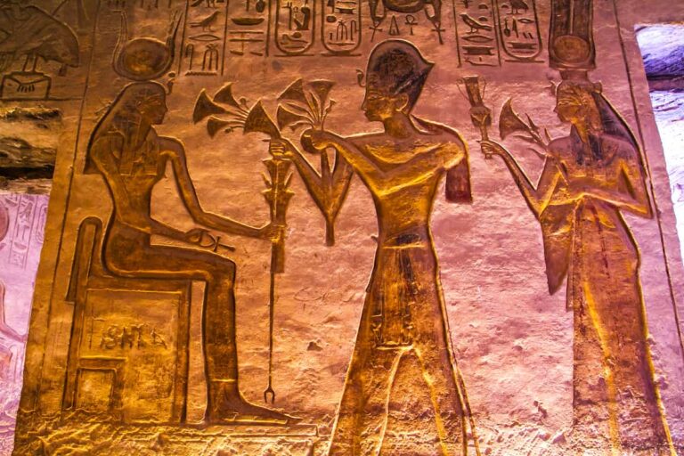 ancient scene at tomb