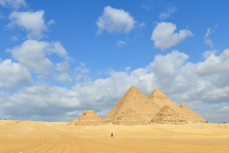 pyramids of giza