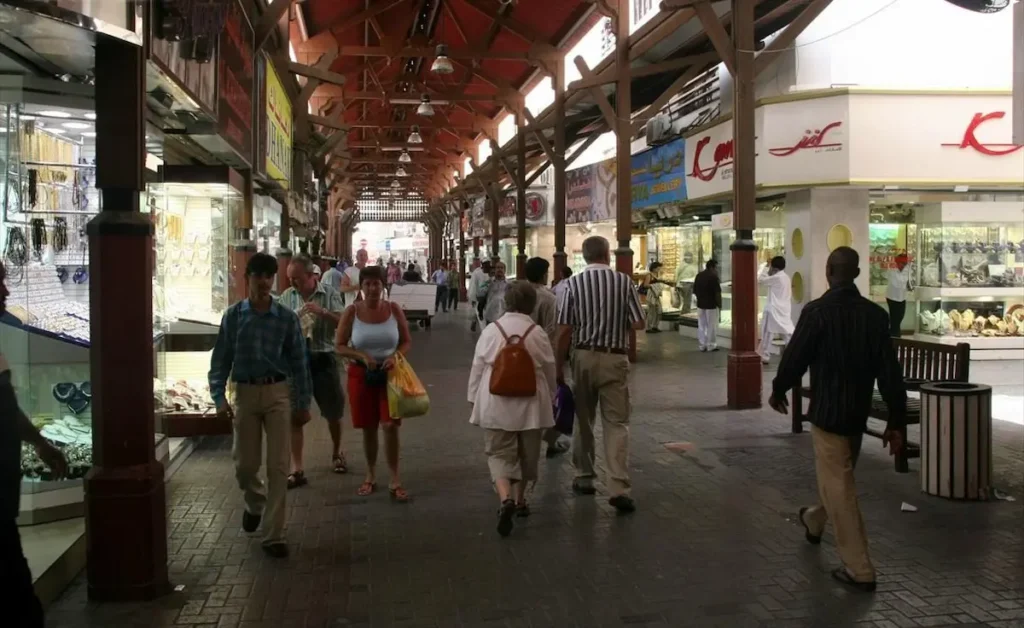 Shopping Experience Souks in Dubai